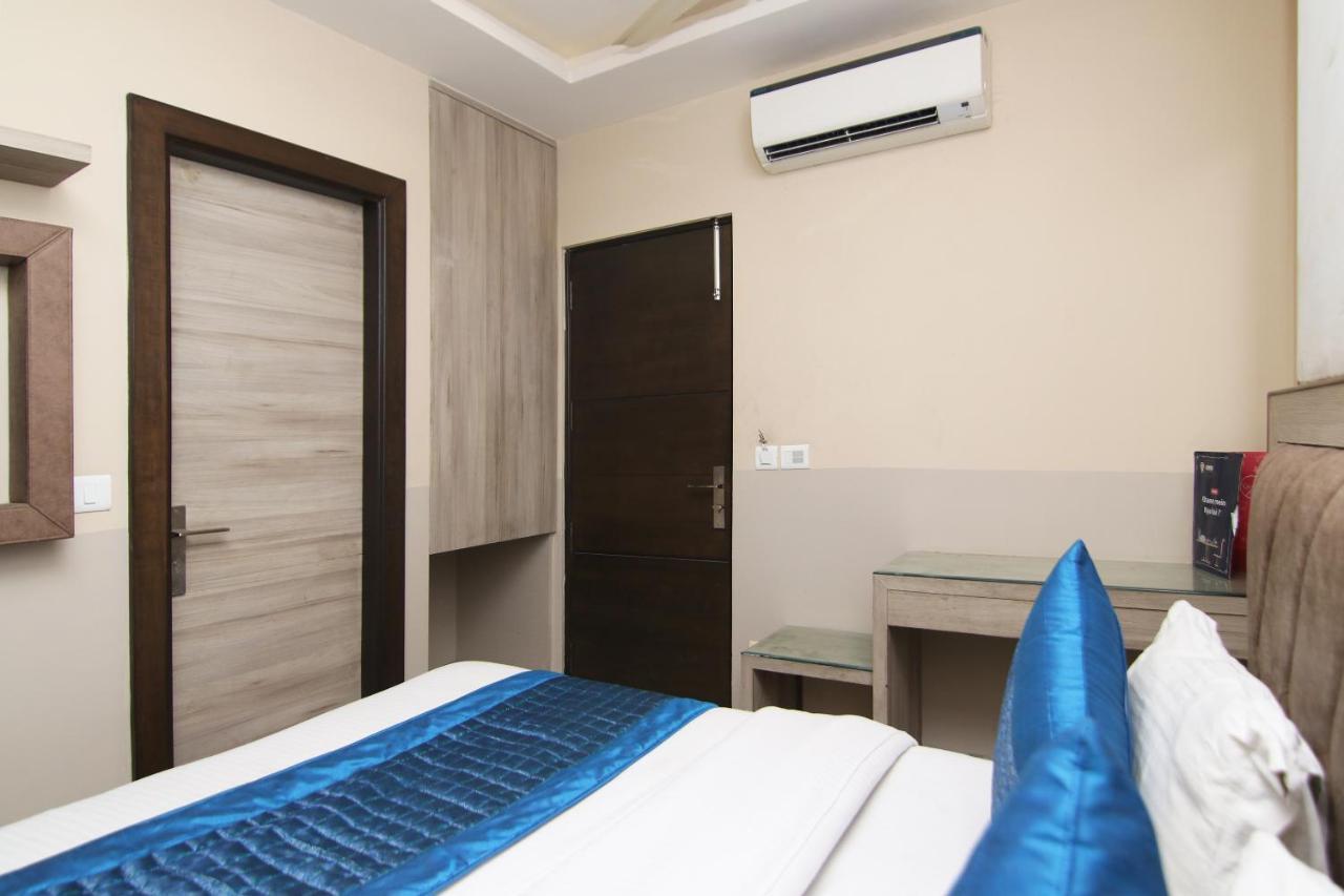 Hotel Merry Gold Νέο Δελχί Εξωτερικό φωτογραφία